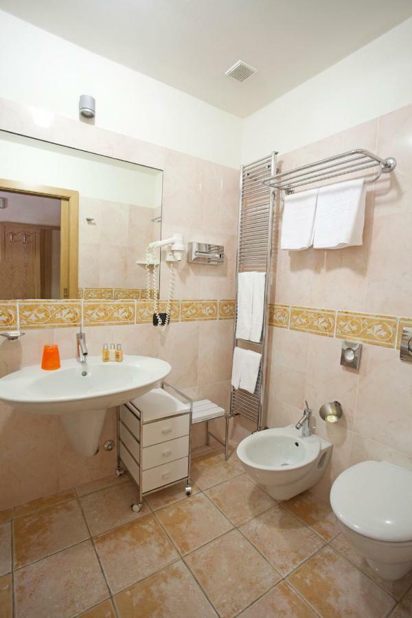Dreibettzimmer – SPA-Paket
