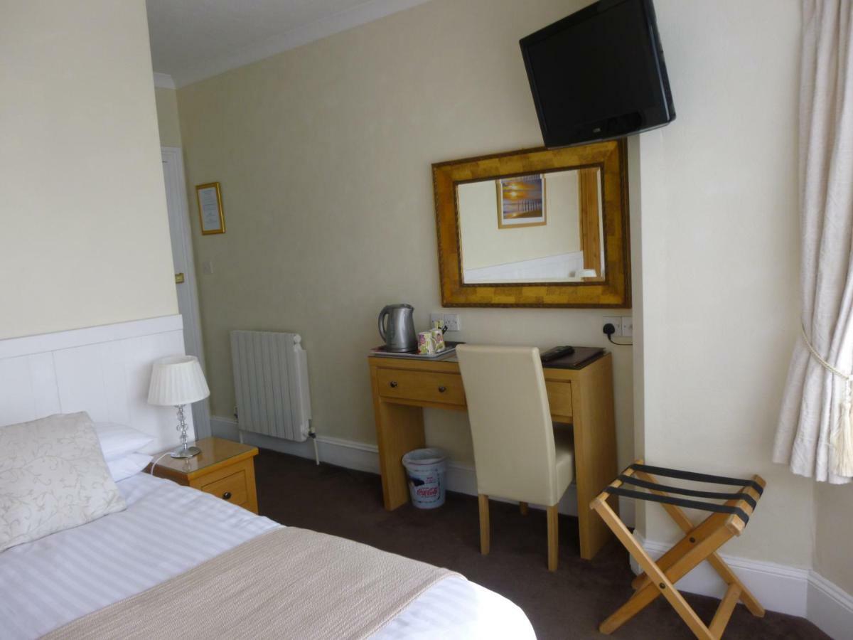 Double Room Shower