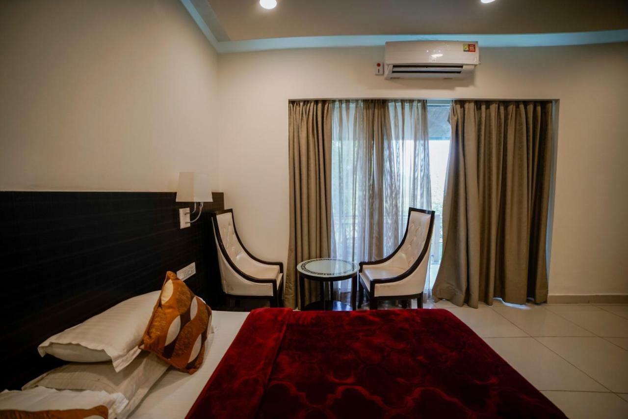 Chambre Lit King-Size - Vue sur Montagne