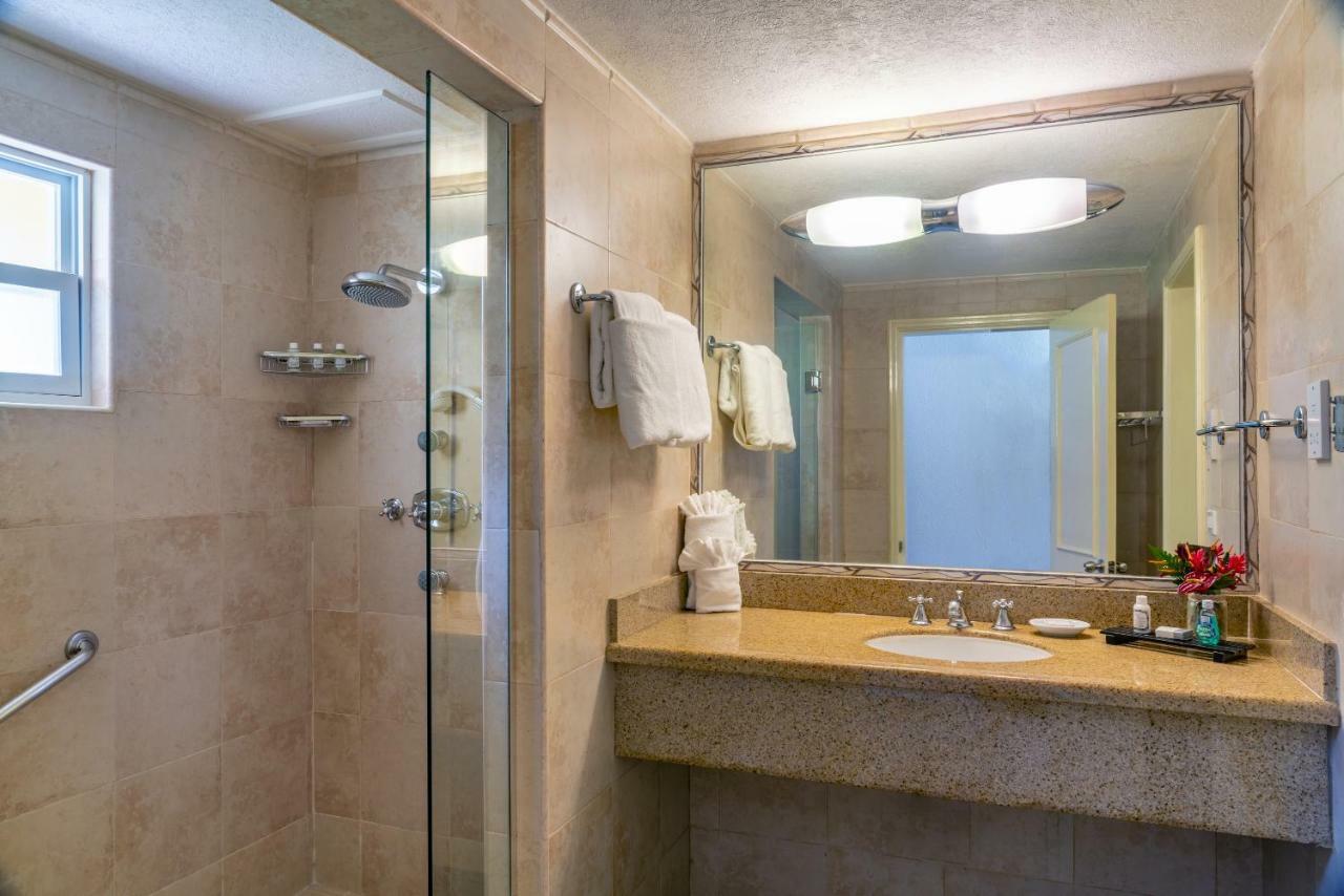 Junior Suite am Meer mit Tauchbecken und Conciergeservice