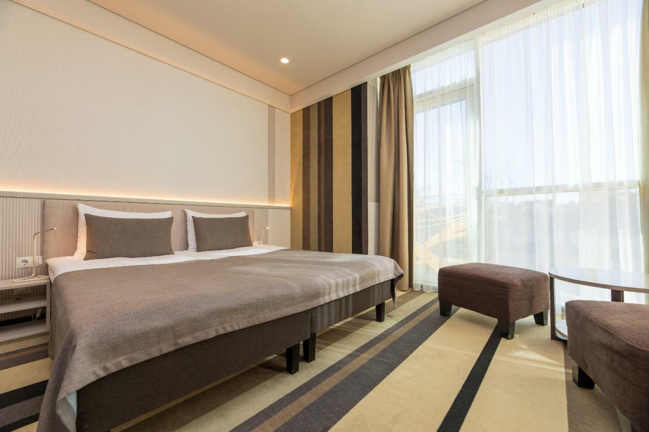 Mini Deluxe Double Room