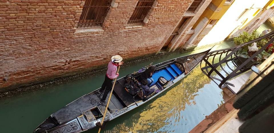 Deluxe Double Room Canal View