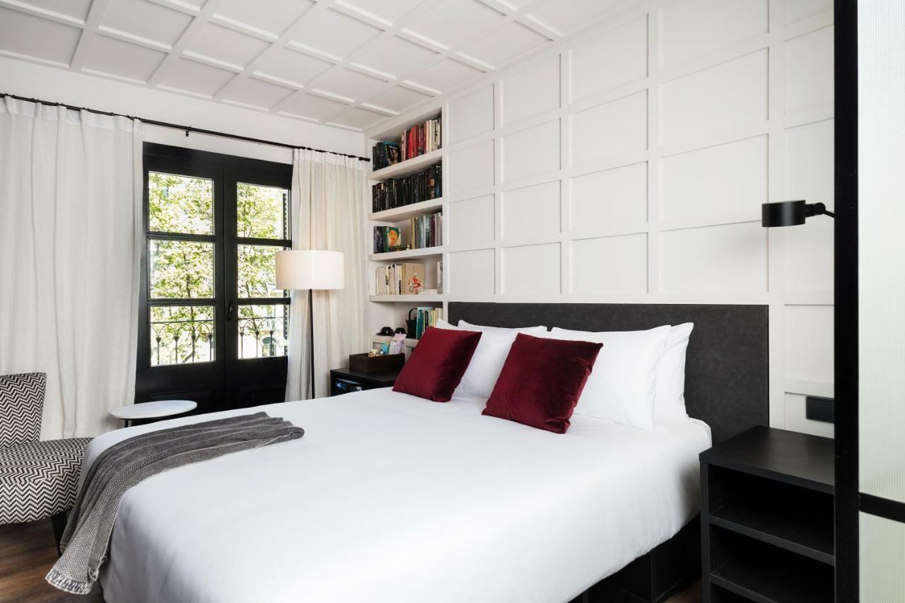 Standard Double Room Ramblas view