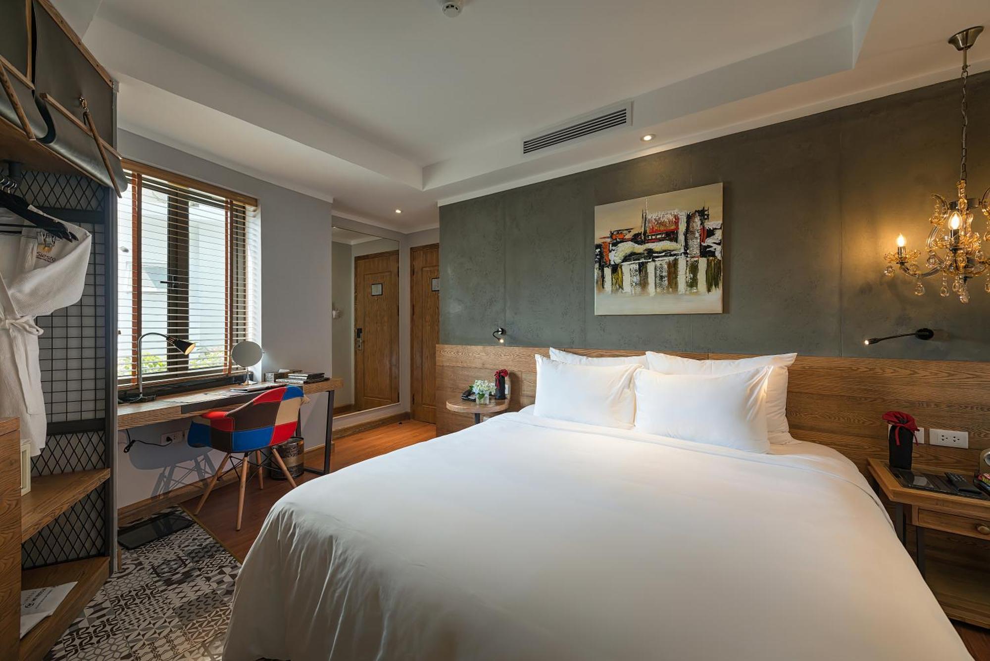 Trendy Deluxe Double or Twin Room