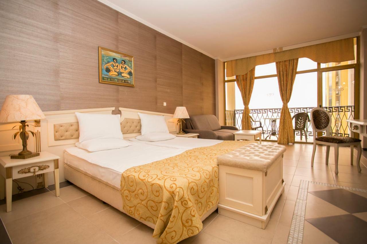 Chambre Double avec Balcon - Vue sur Jardin
