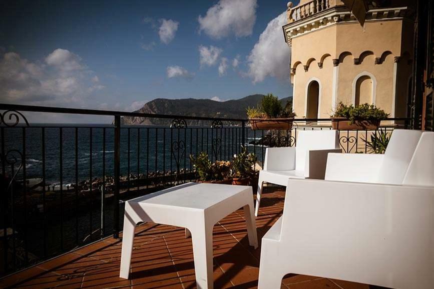 Large Double Room Balcony