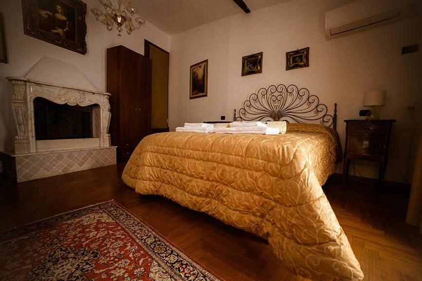 Large Double Room Balcony