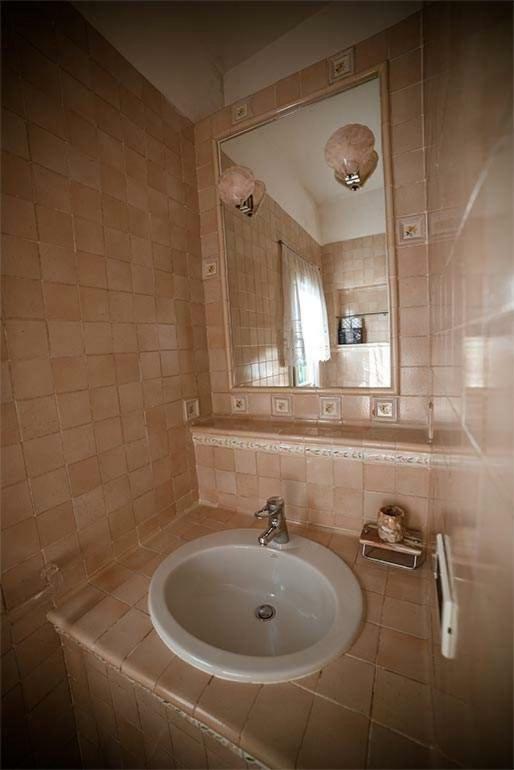 Double Room Split Level
