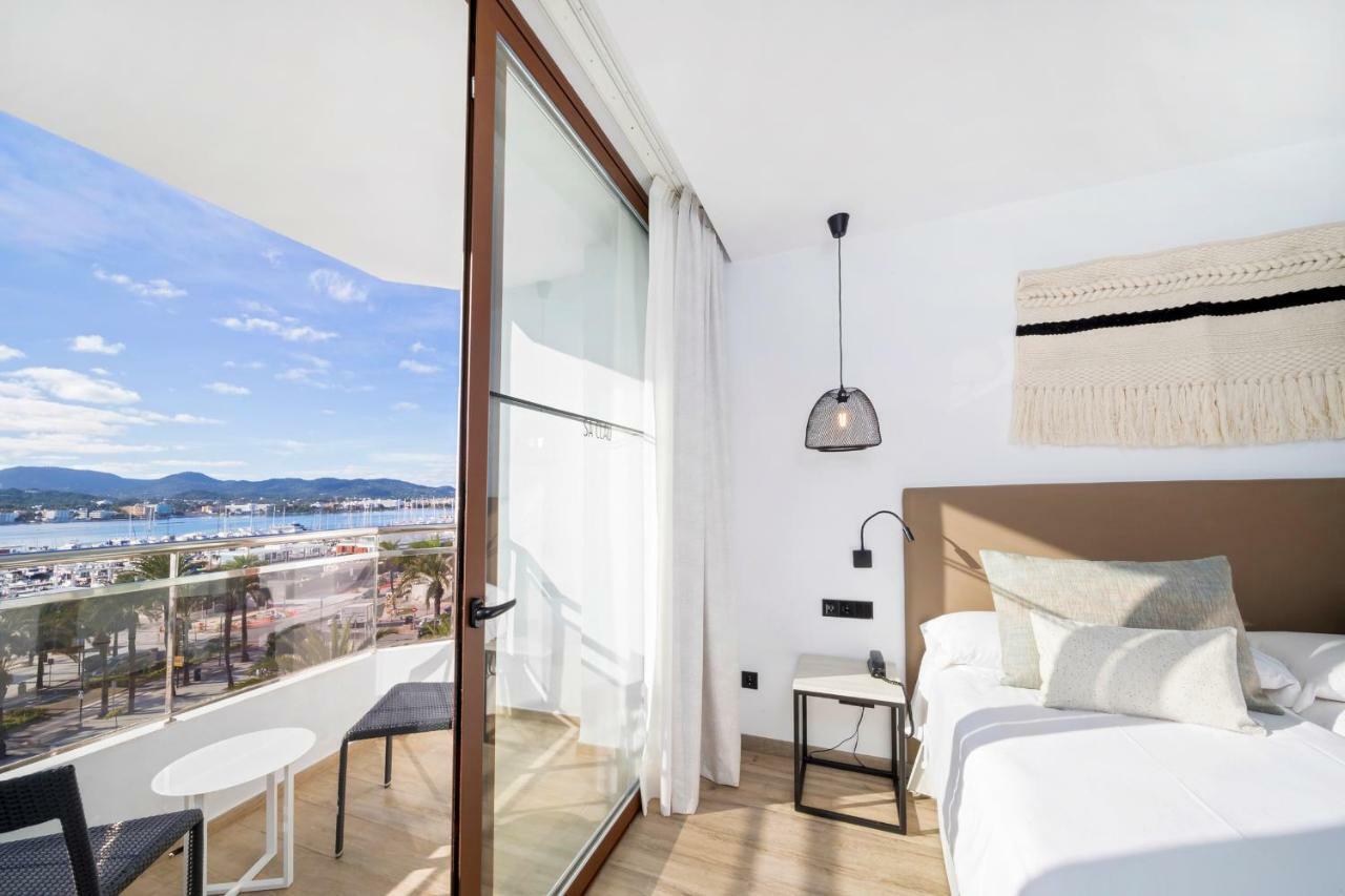 Room Sea View