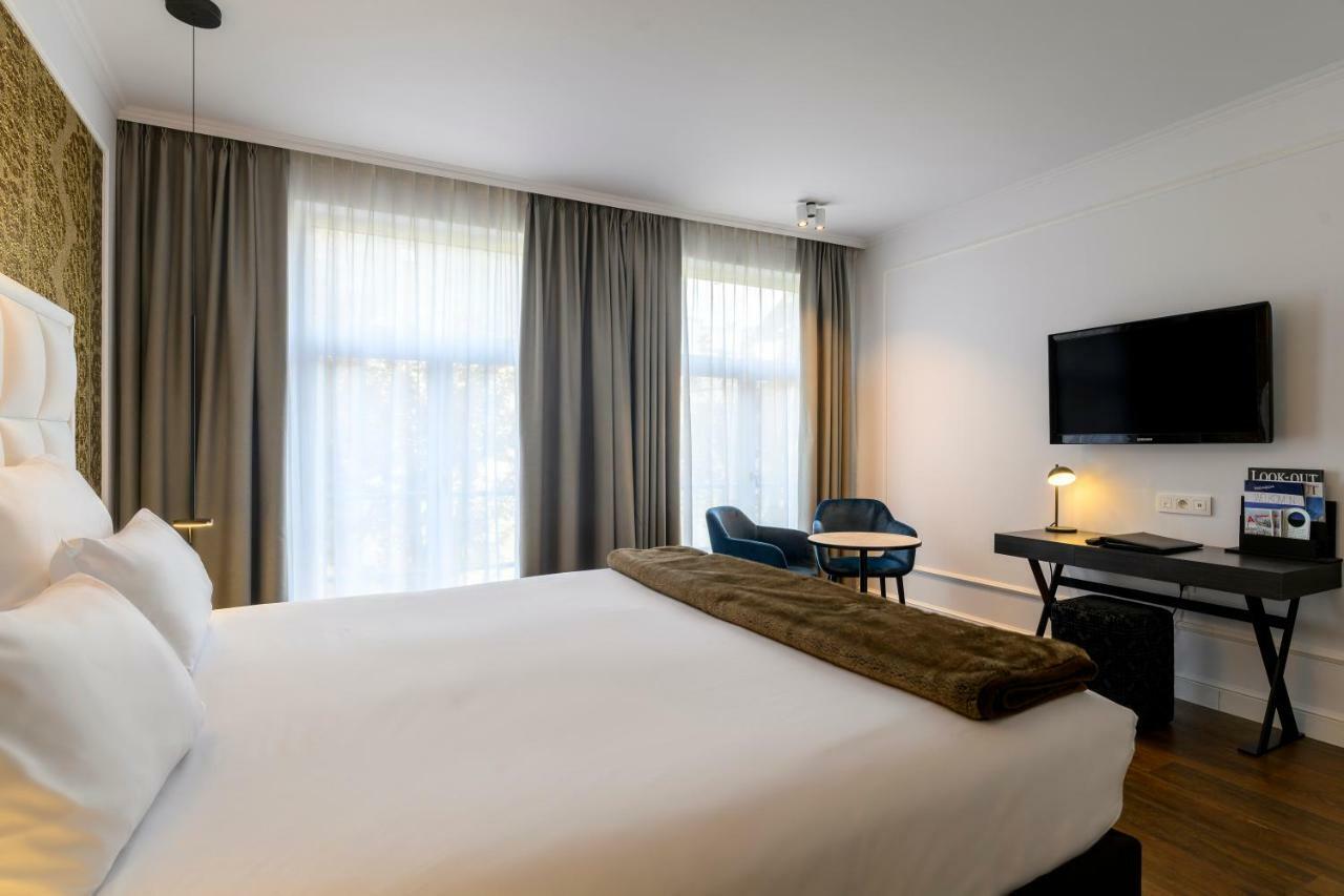 Deluxe Double Room Garden View