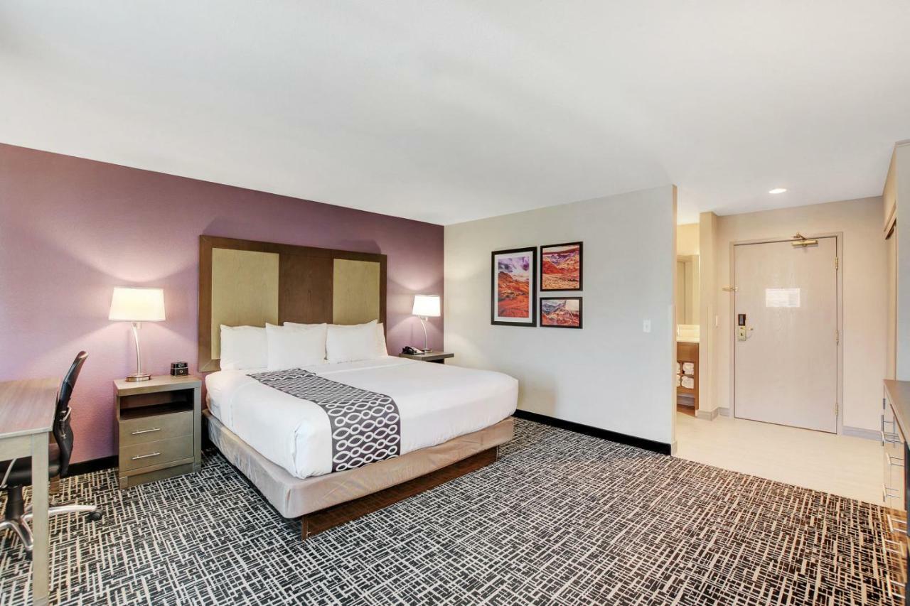 Quarto King Deluxe