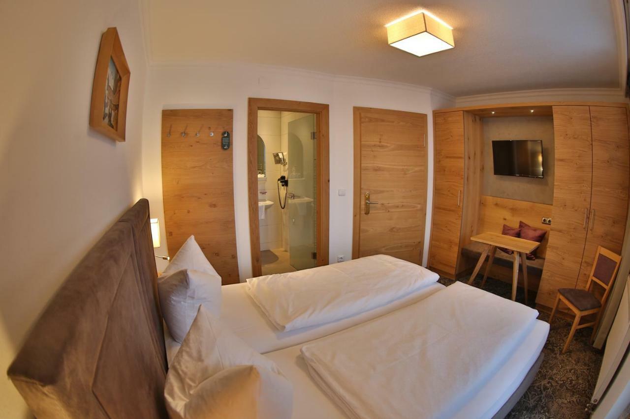 Double Room 2 Shower