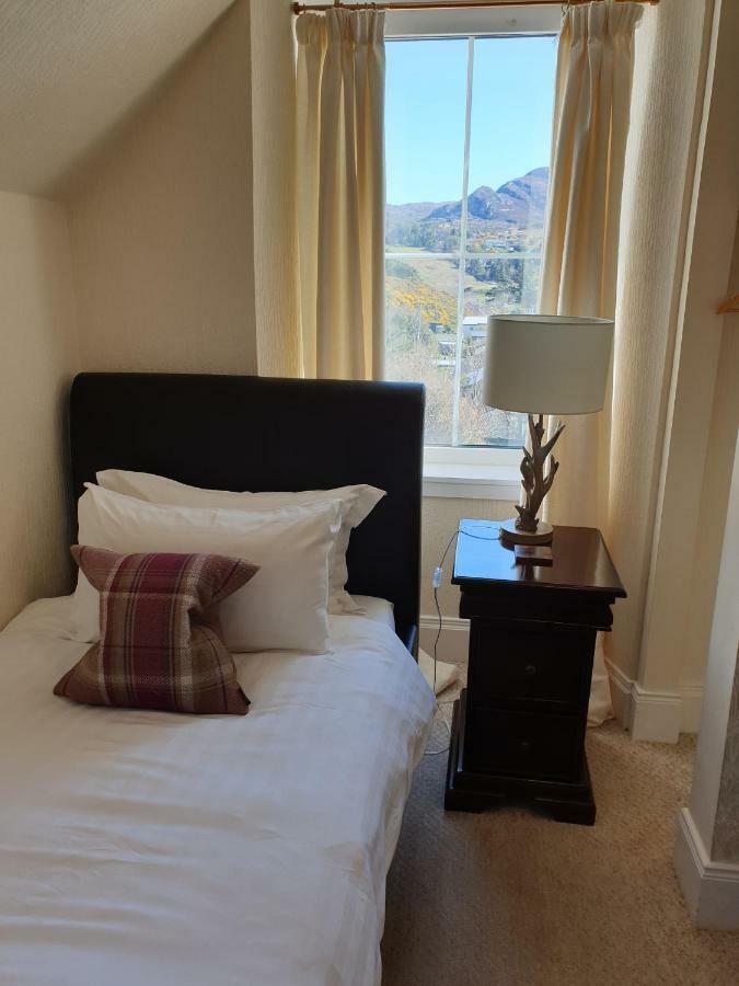 Standard Single Room with Shower