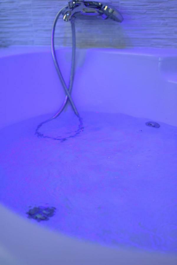 Suite Spa Bath