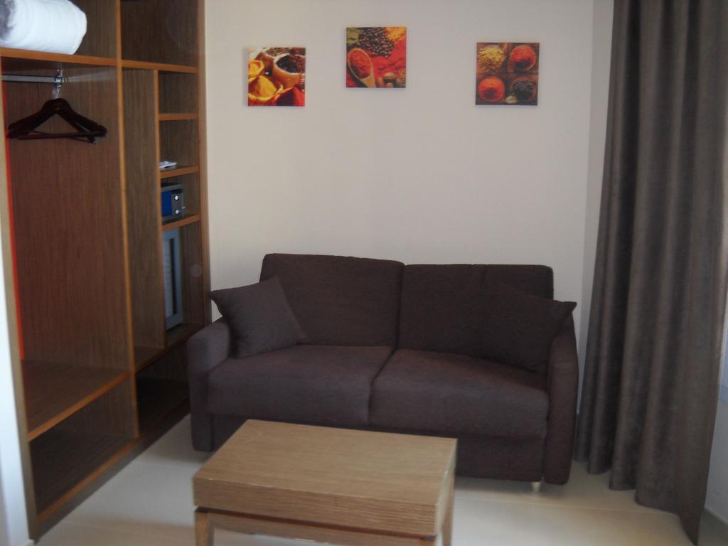 Quarto Duplo Superior com Vista do Mar