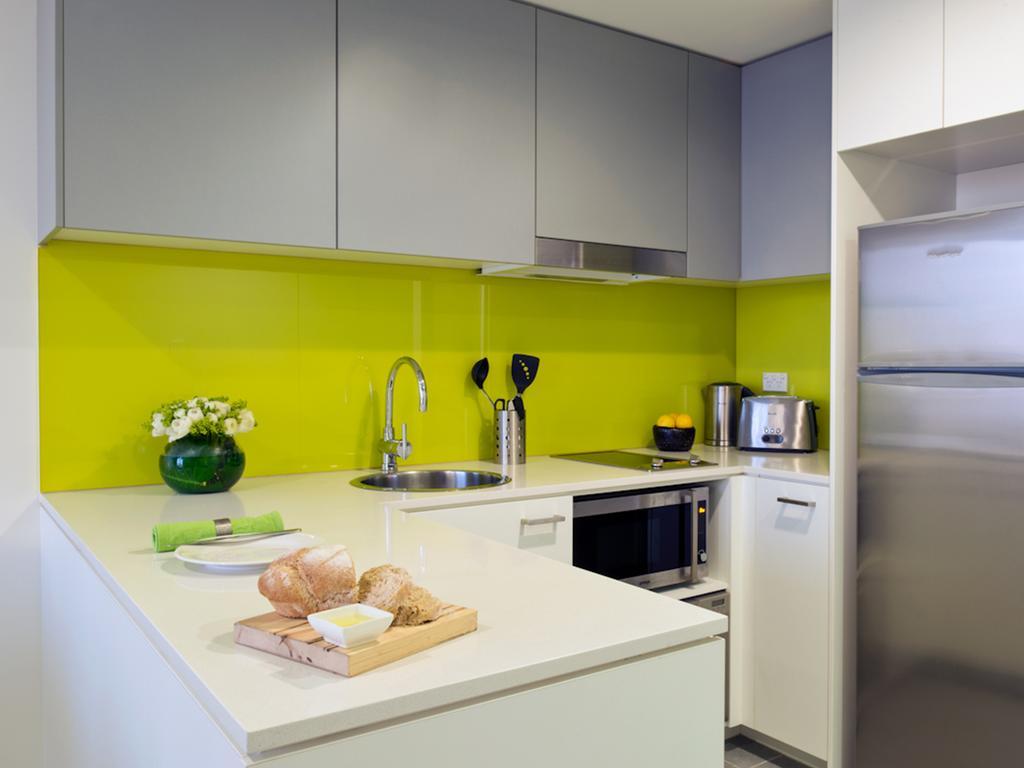 Deluxe One-Bedroom Apartment,1277423593:JPEG
