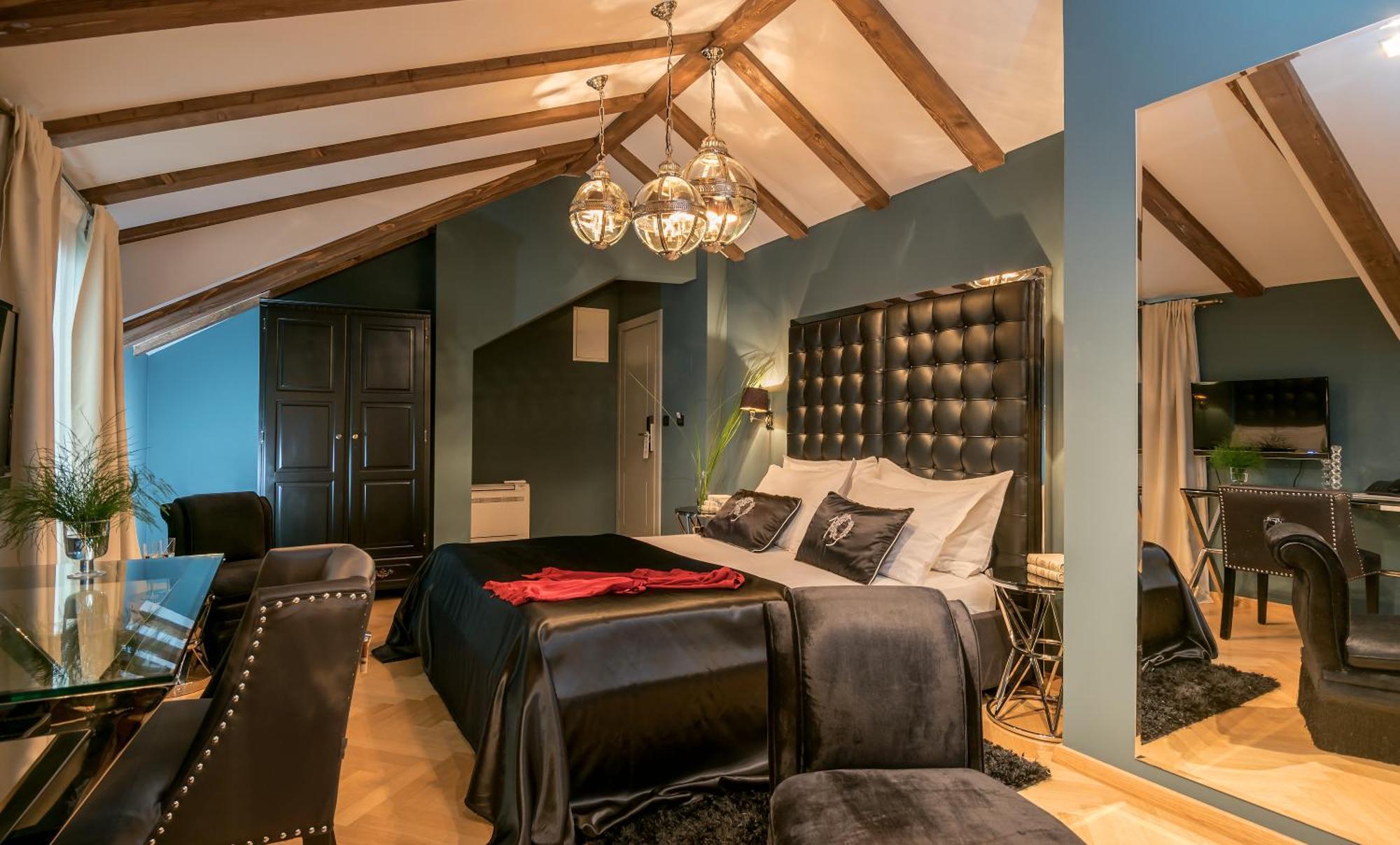 Penthouse Suite Spa Bath