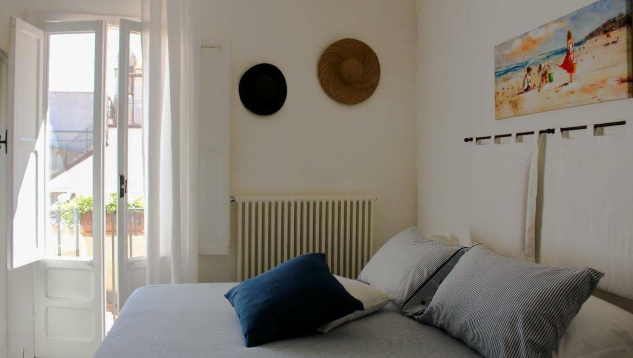 Double Room Mountain View