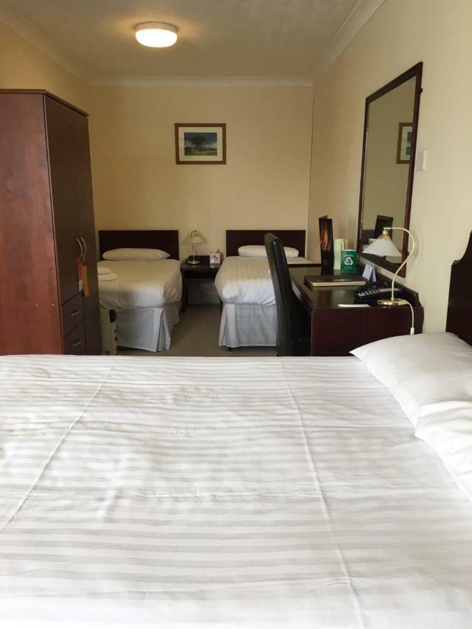 Standard Triple Room,799243119:JPEG