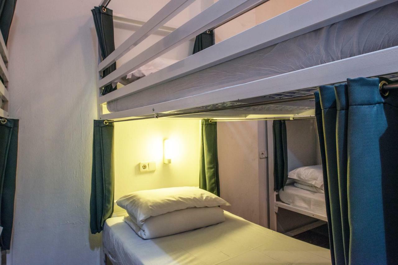 Bed in 12-Bed Male Dorm Shared Bathroom