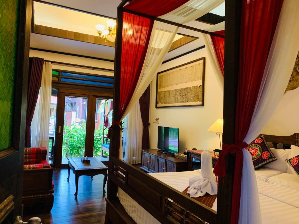 Deluxe Double Room Bath