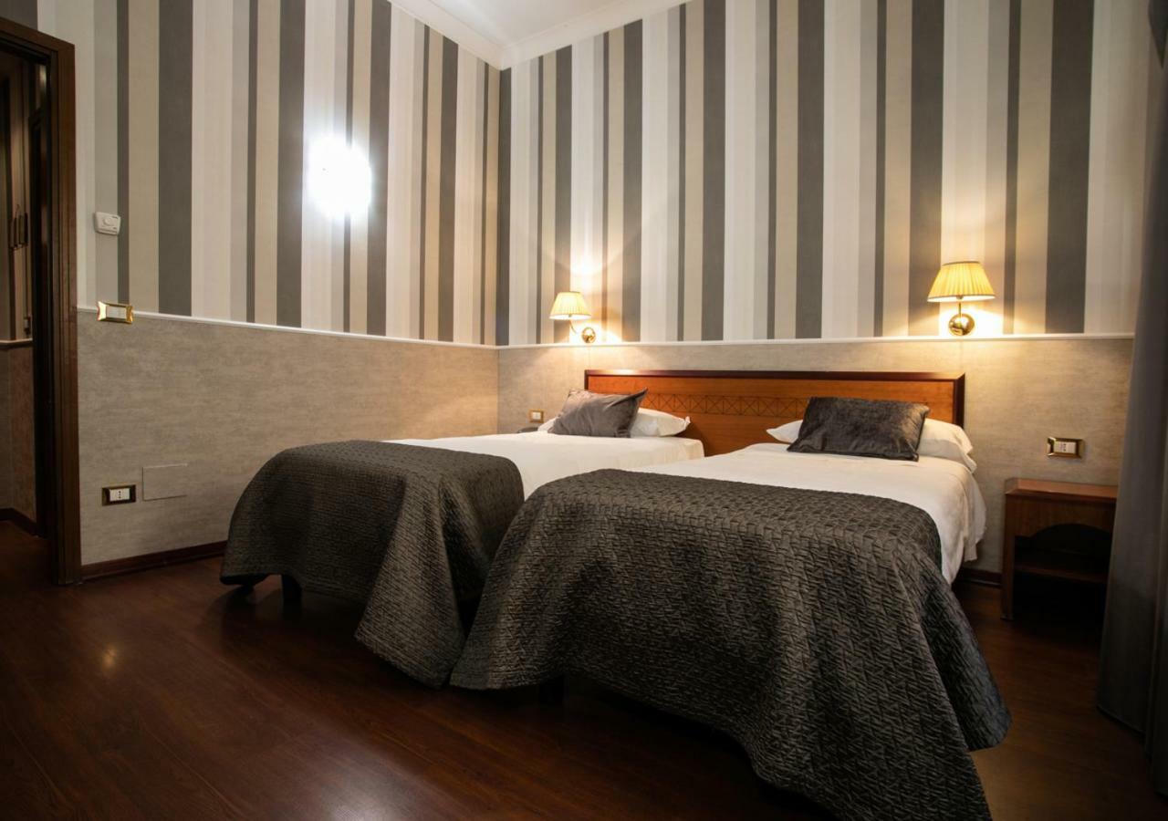 Zweibettzimmer