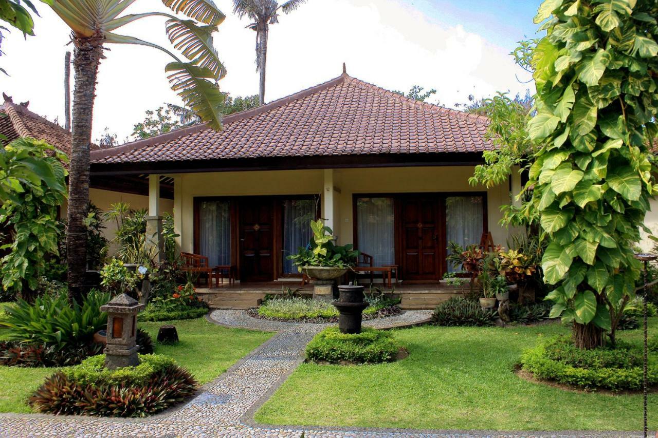 Deluxe Bungalow mit Gartenblick