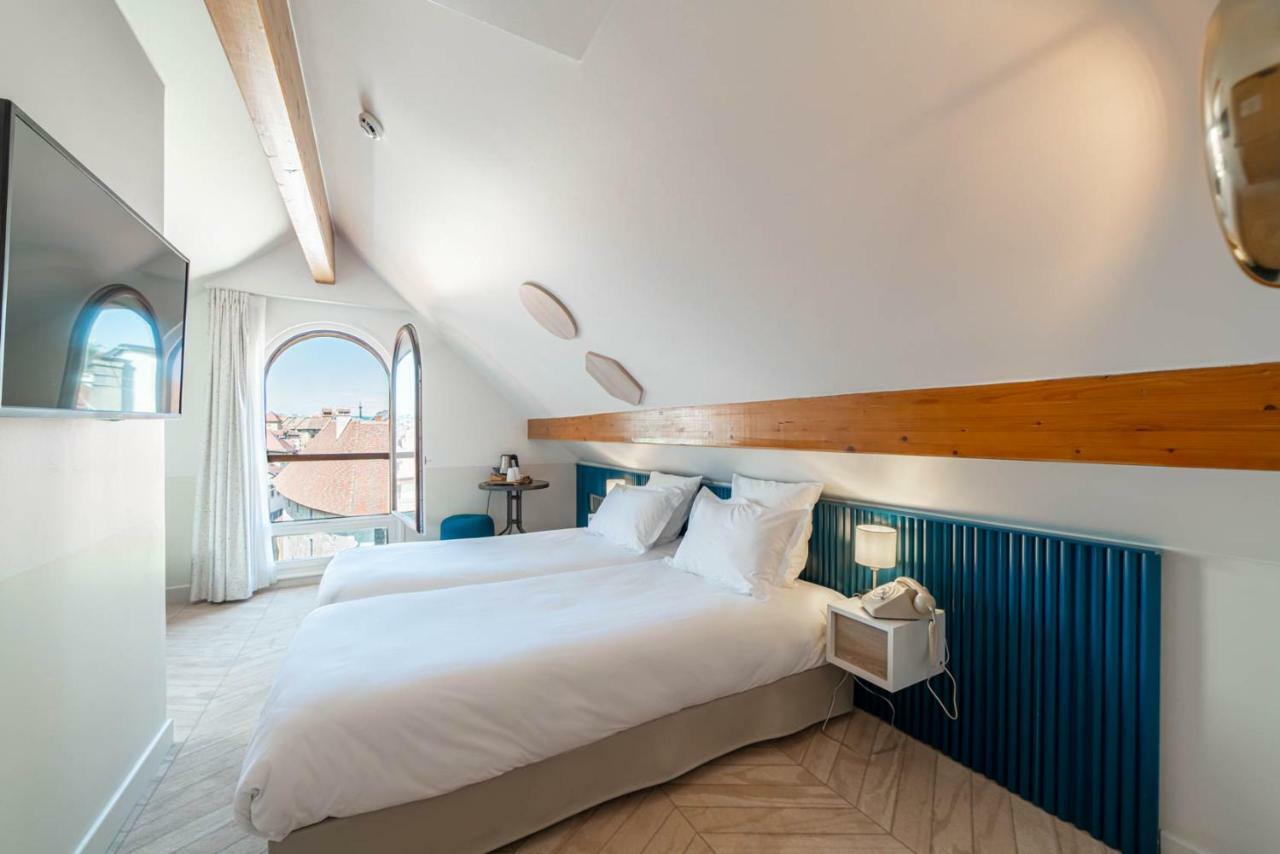 Premium Twin Room