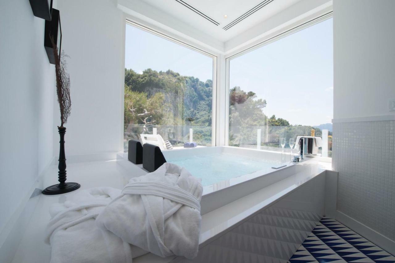 Deluxe Suite met Bubbelbad