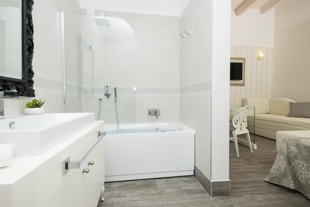 Executive Junior Suite