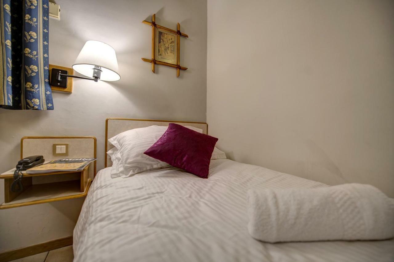 Single Room,1589504542:JPEG
