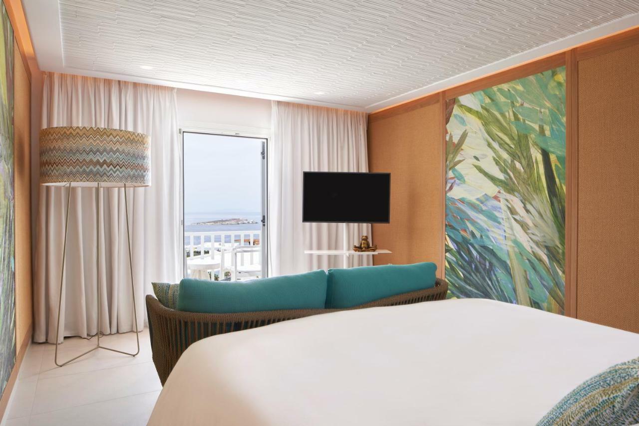 Mediterranean Two-Room Suite Sea View Private Pool & Outdoor Jacuzzi