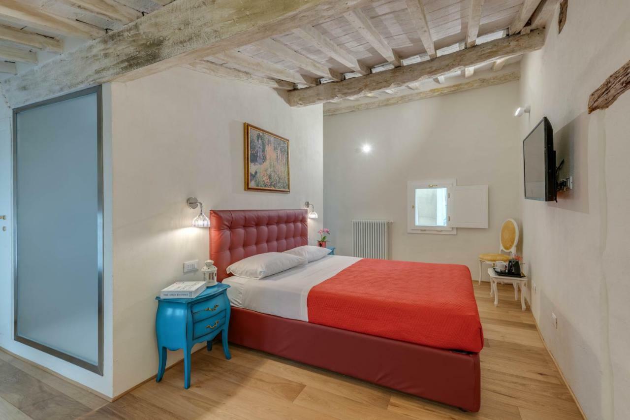 Deluxe Double Room-Alberti