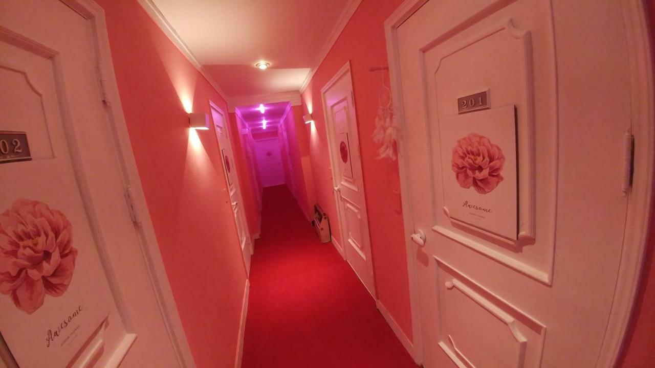 Double Room Private Bathroom