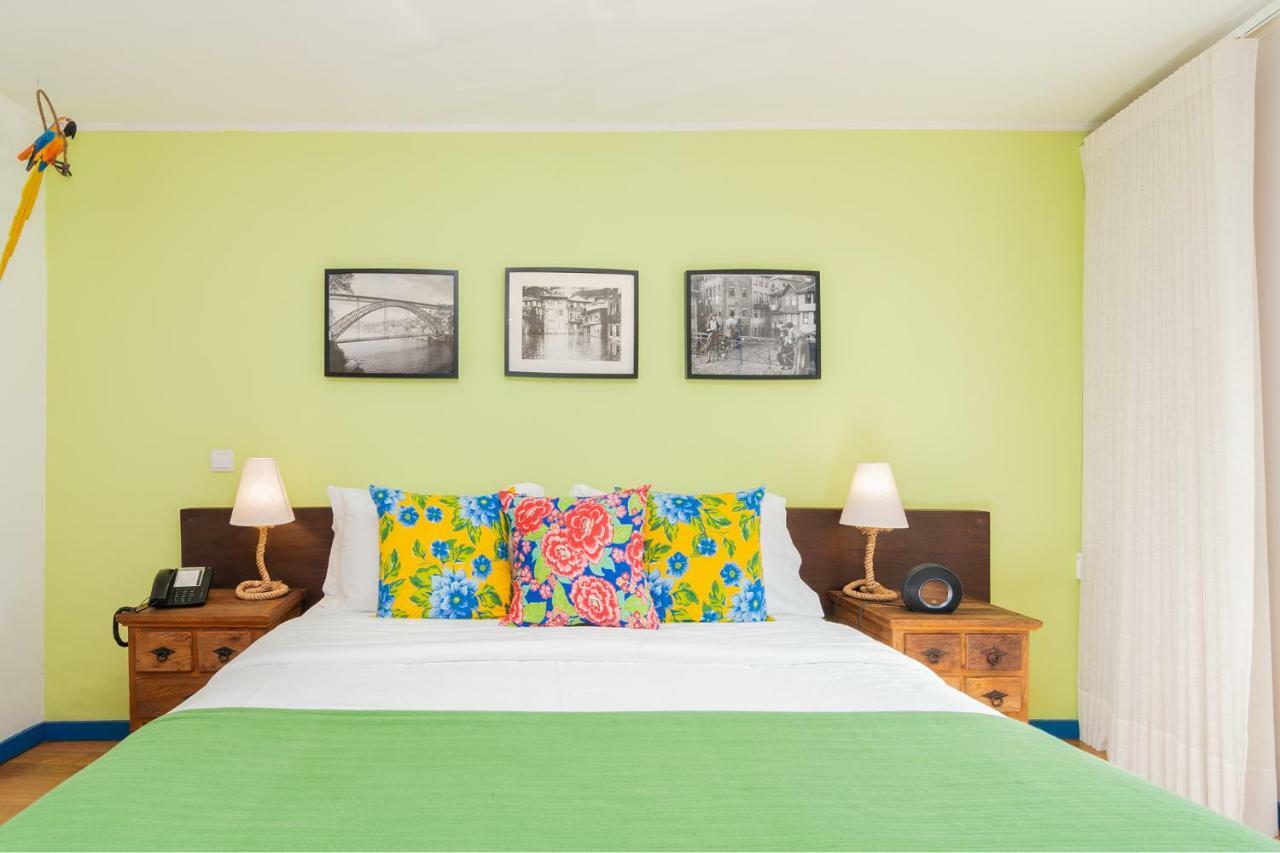 Deluxe Double or Twin Room City View