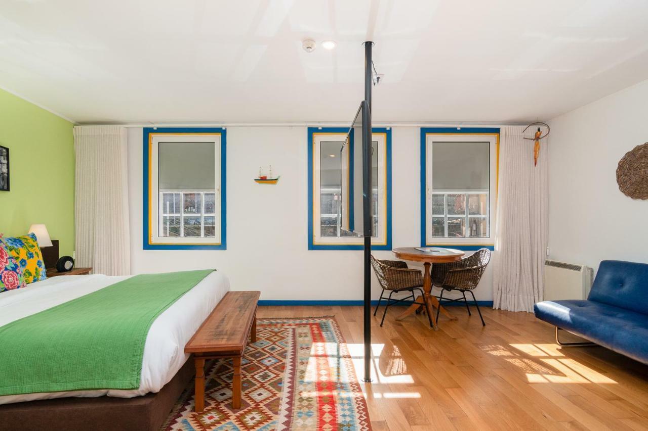 Deluxe Double or Twin Room City View