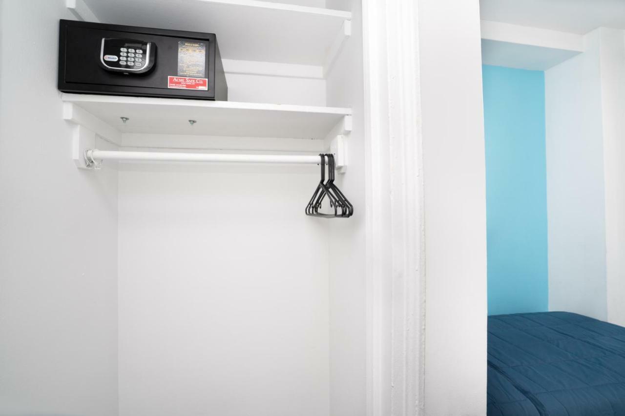 Private Single Room
