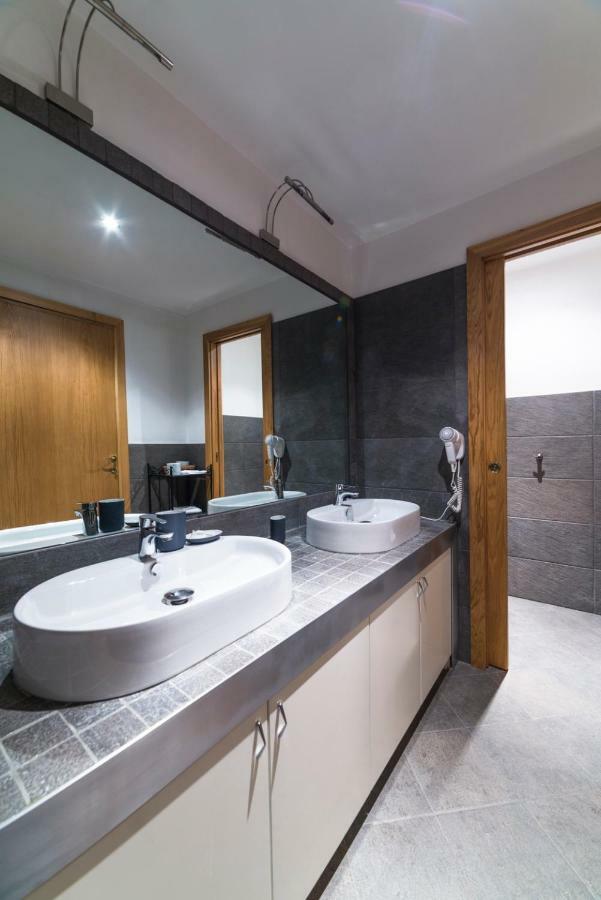 Queen Room Spa Bath