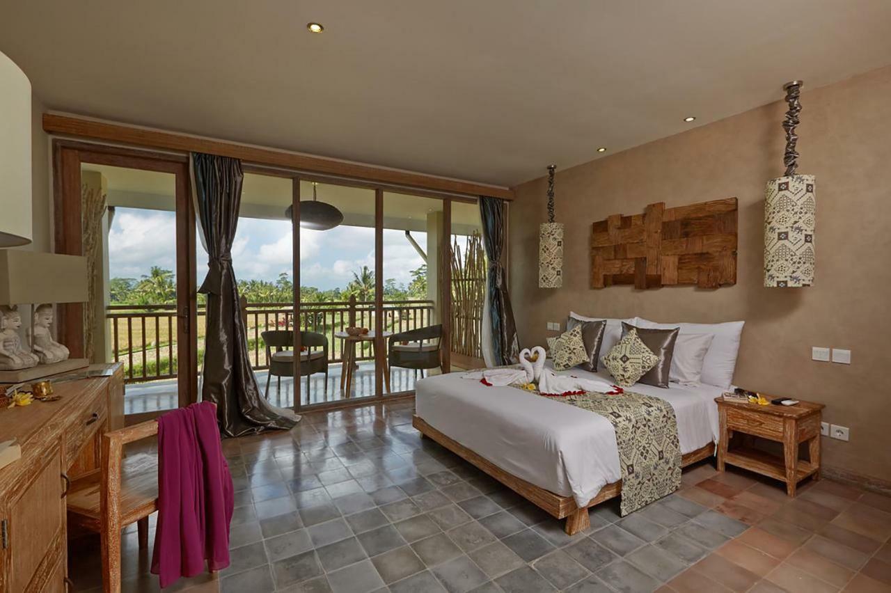 Grand Deluxe Balcony with Rice Field View