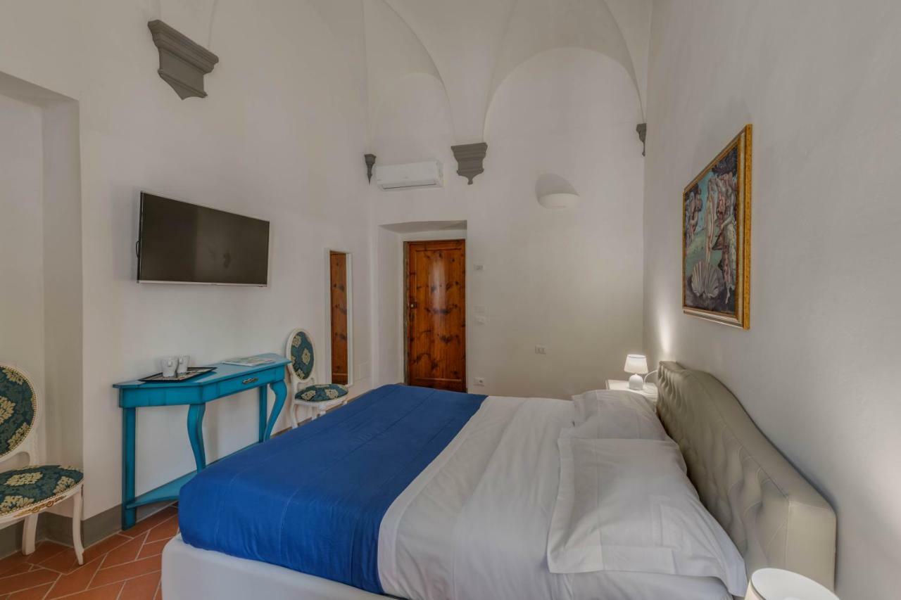 Double Room Private External Bathroom