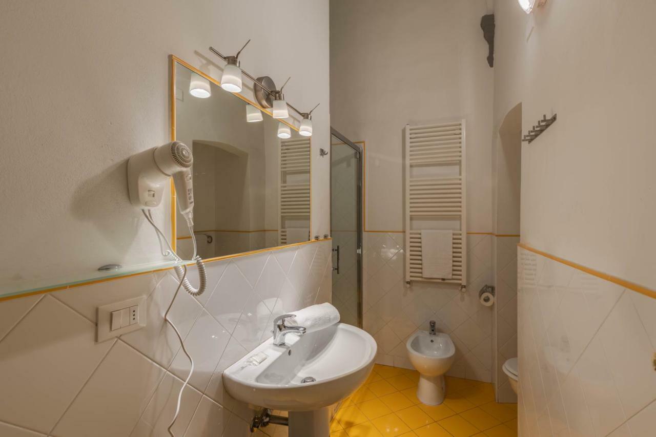 Double Room Private External Bathroom