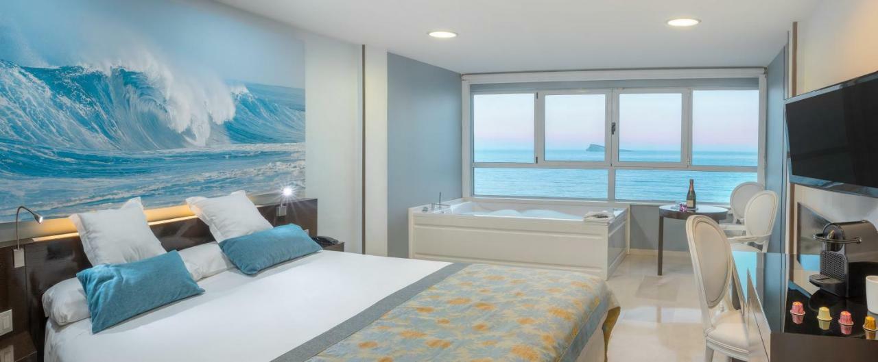 Double or Twin Room Spa Bath Sea View,1037216860:JPEG