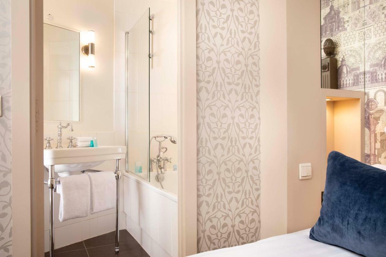 Classic Double Room,1742573240:JPEG