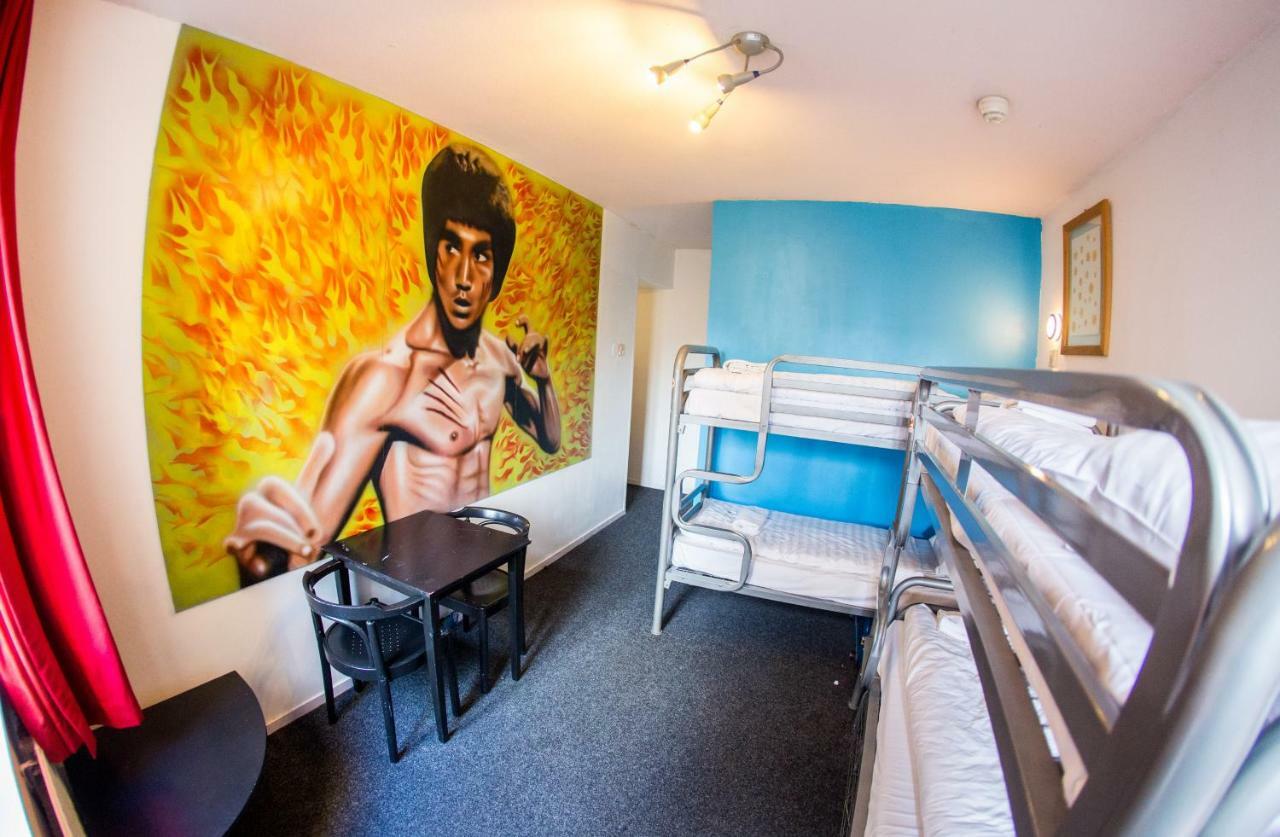 Bett im gemischten Schlafsaal mit 4 Betten und eigenem Bad