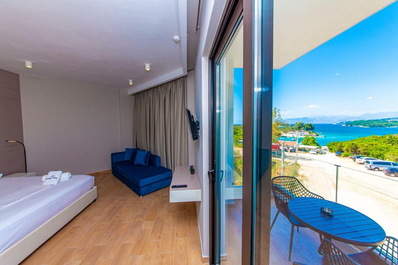 Deluxe Triple Room Sea View