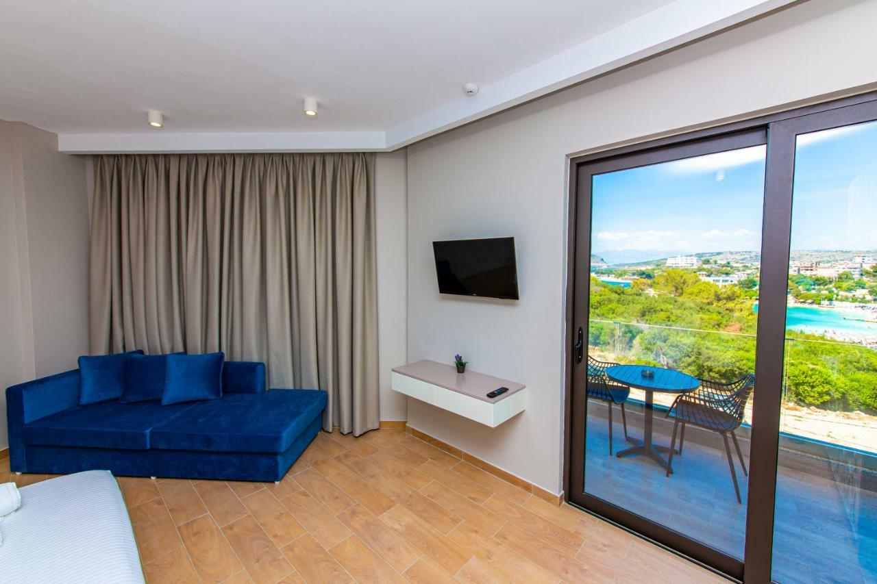 Deluxe Triple Room Sea View