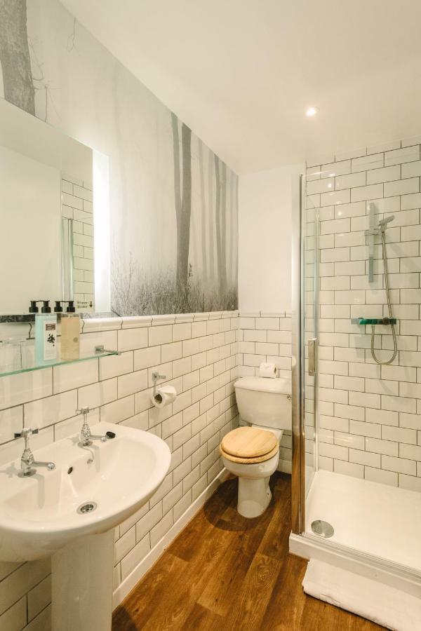 Classic Single Room