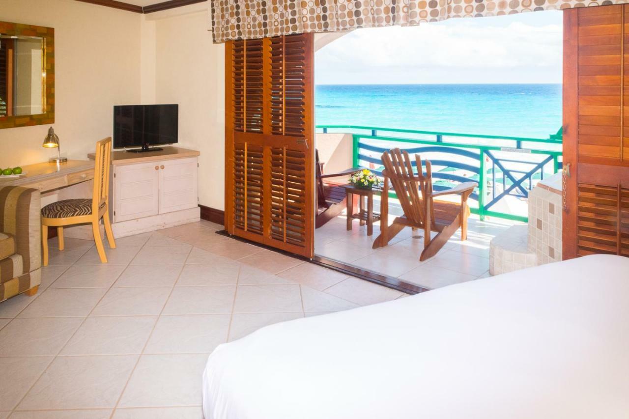 Ocean Front Room