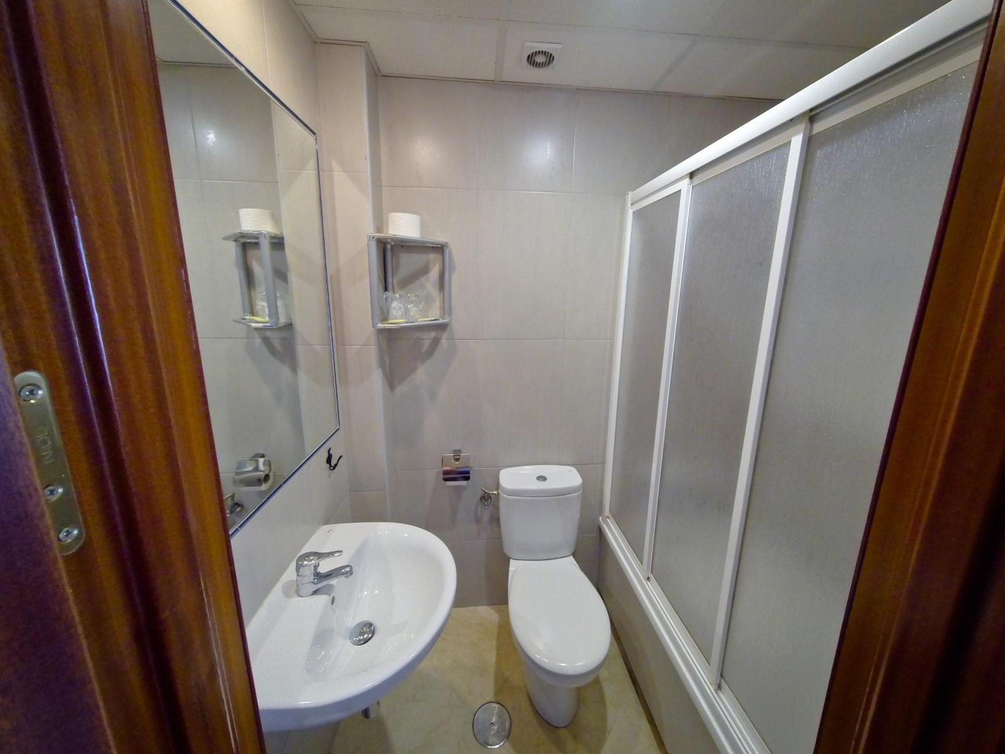 Chambre Simple avec Salle de Bains Privative