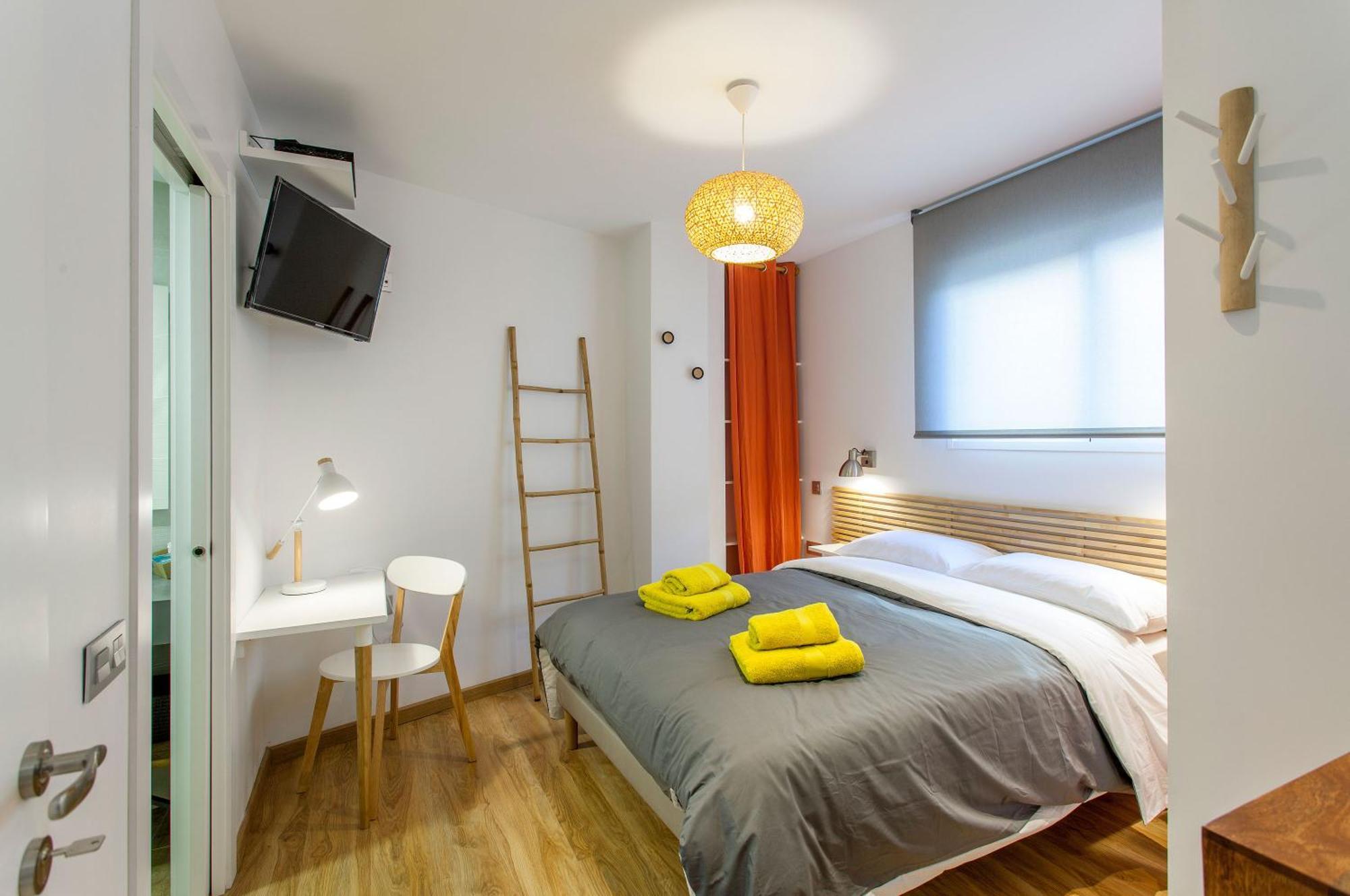 Double Room with Private Bathroom,820439594:JPEG